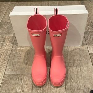 NEW- Hunter Tall Rain boots